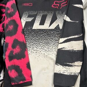 Fox kids medium racing set pants and shirt in a pink cheat print
